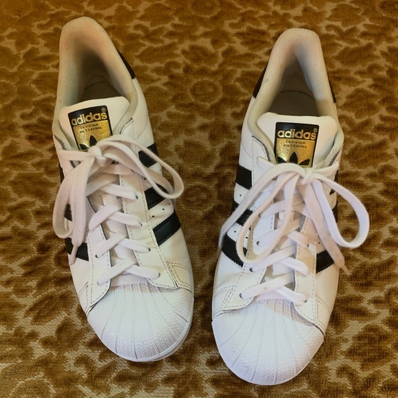 Adidas Original superstar NWOT - Picture 1 of 9